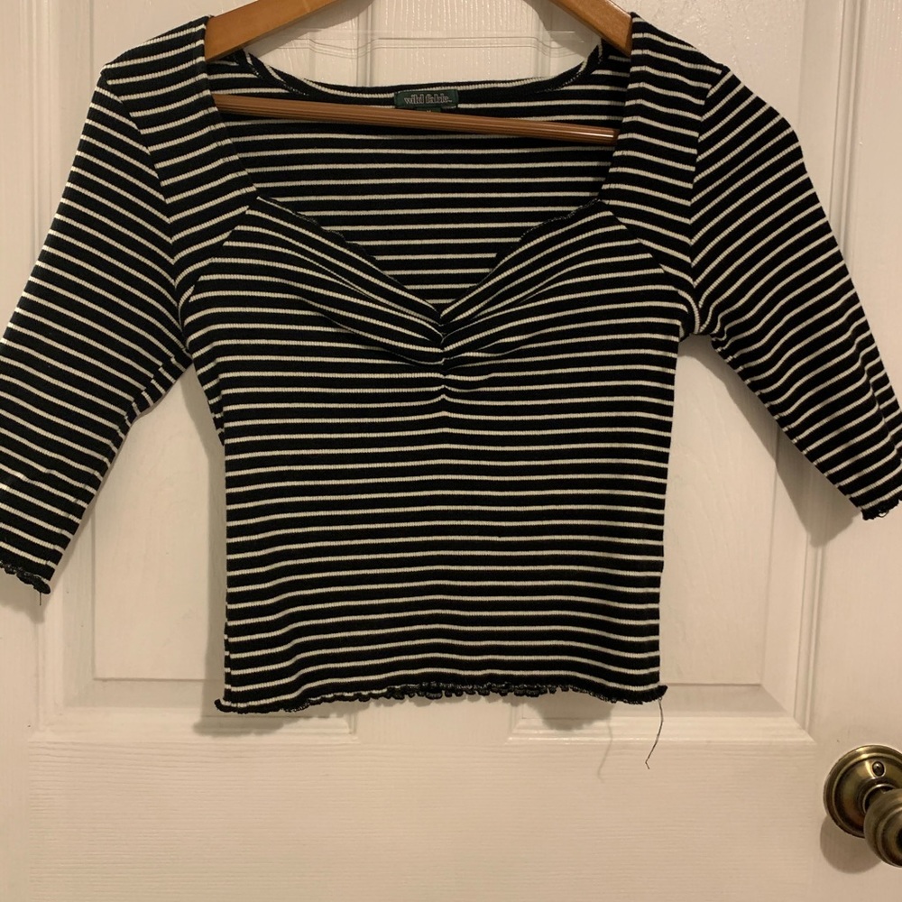 Wild Fable striped 3/4 sleeve crop top